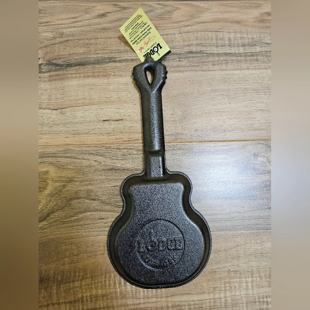 New Lodge Dolly Parton Rockstar Guitar Mini Skillet - Picture 3 of 6